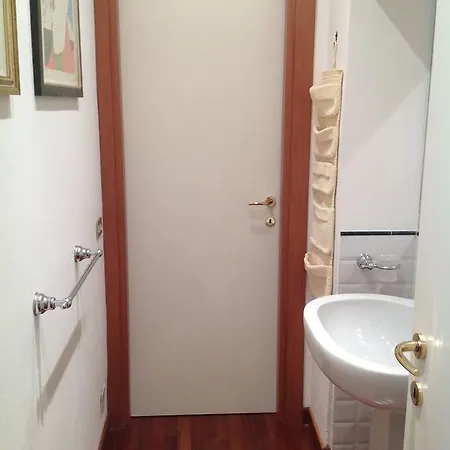 Gasthuis La Stazione La Spezia