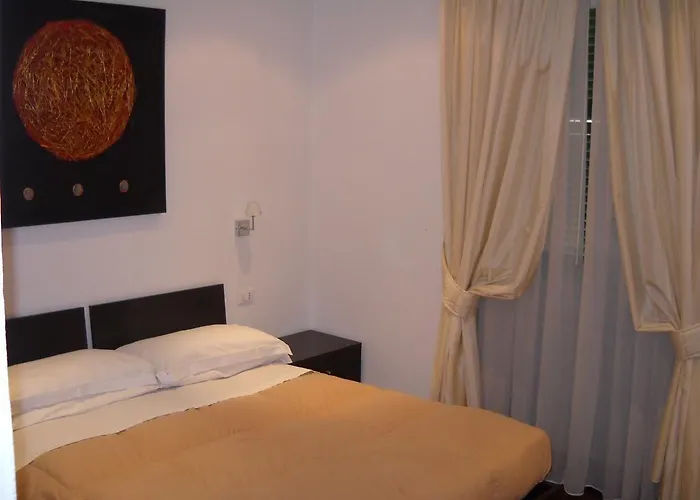 La Stazione 3* لا سبيتسْيا